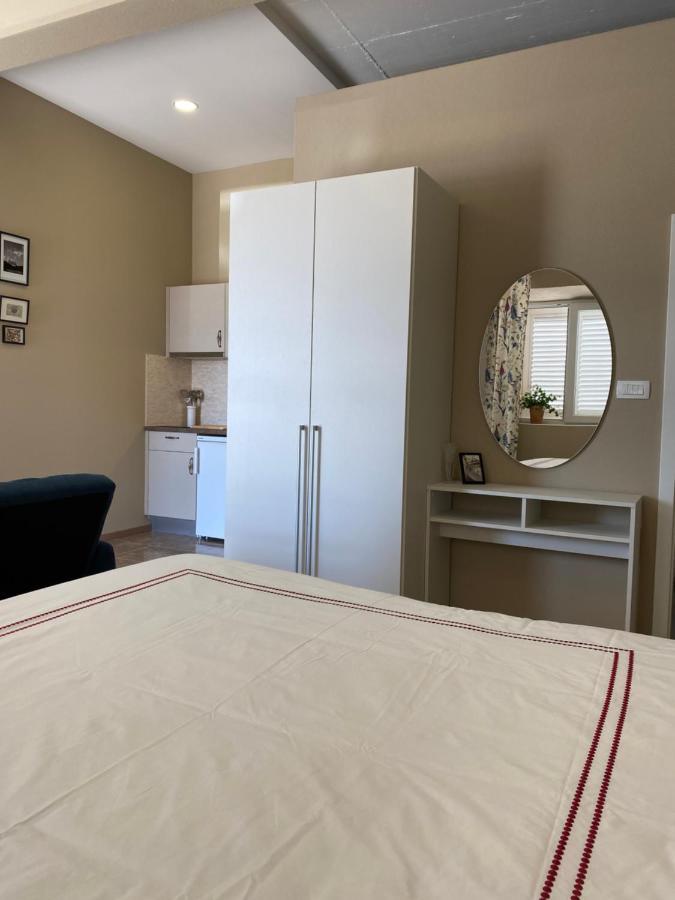 Villa Leo Beach Studio Podgora Eksteriør bilde